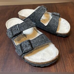 Birkenstock * Arizona Wool Sandals, Gray, Size 36 Narrow